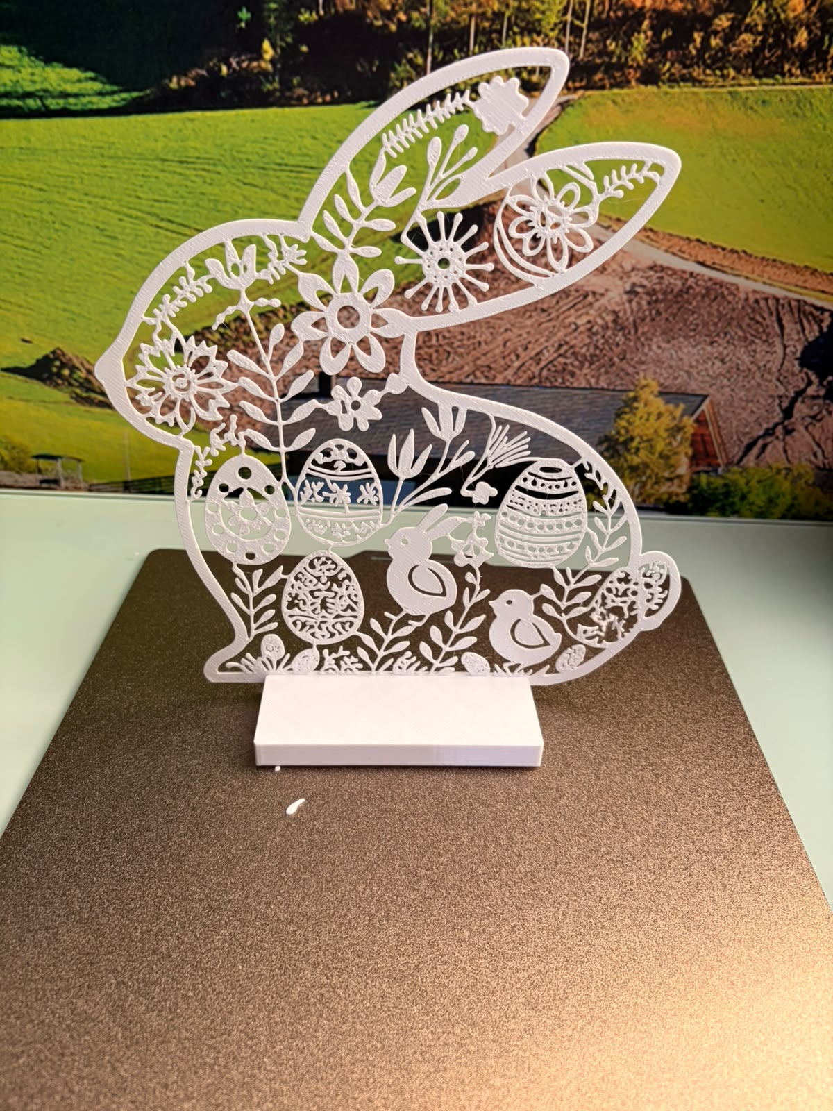 Ornament 3D Printat – Iepuraș Decorativ cu Motive Florale și ouă de Paște – Kasem Studio - imagine galerie