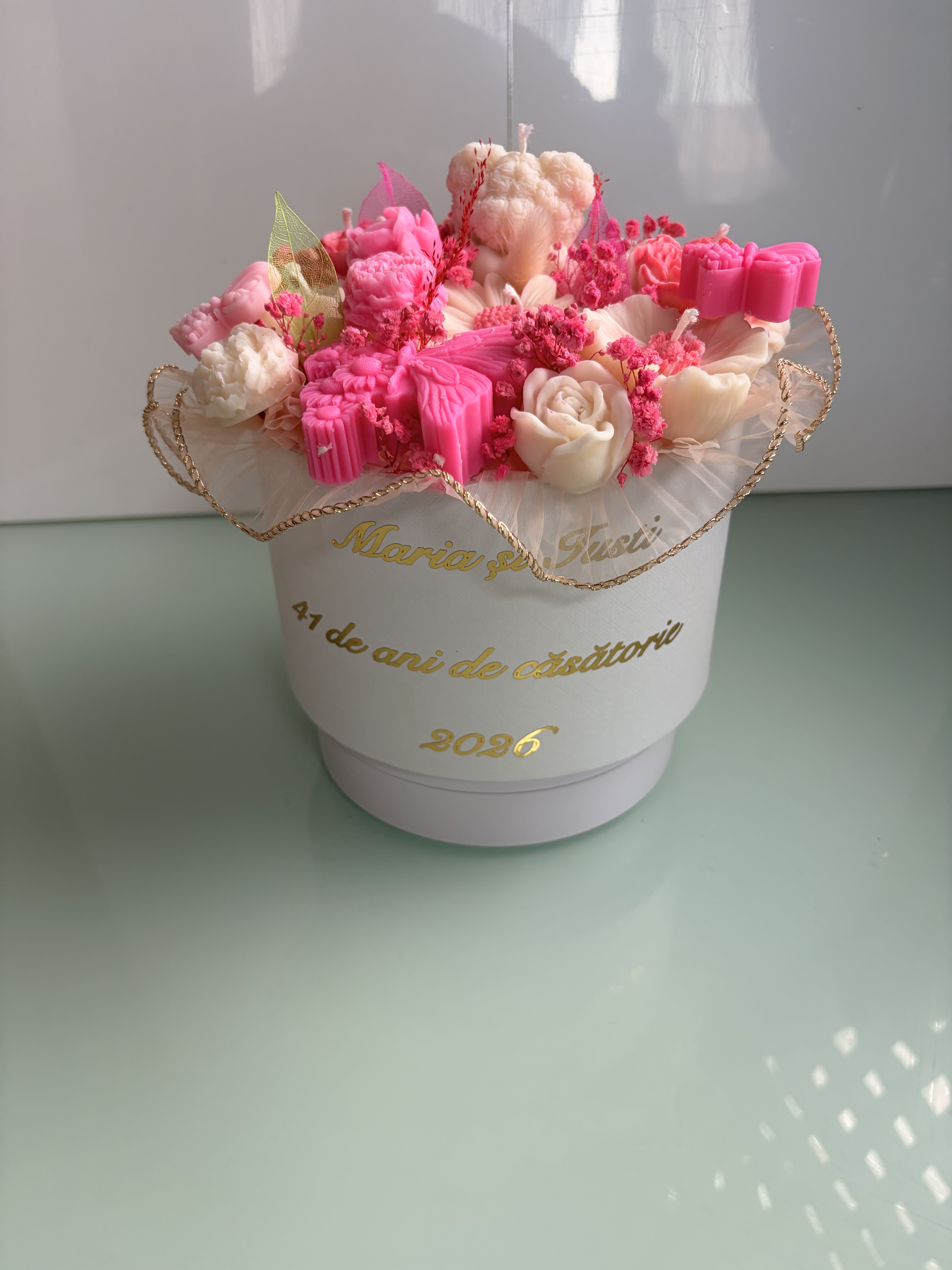 Aranjament aniversar personalizat cu lumânări – Aniversare de căsătorie - imagine galerie