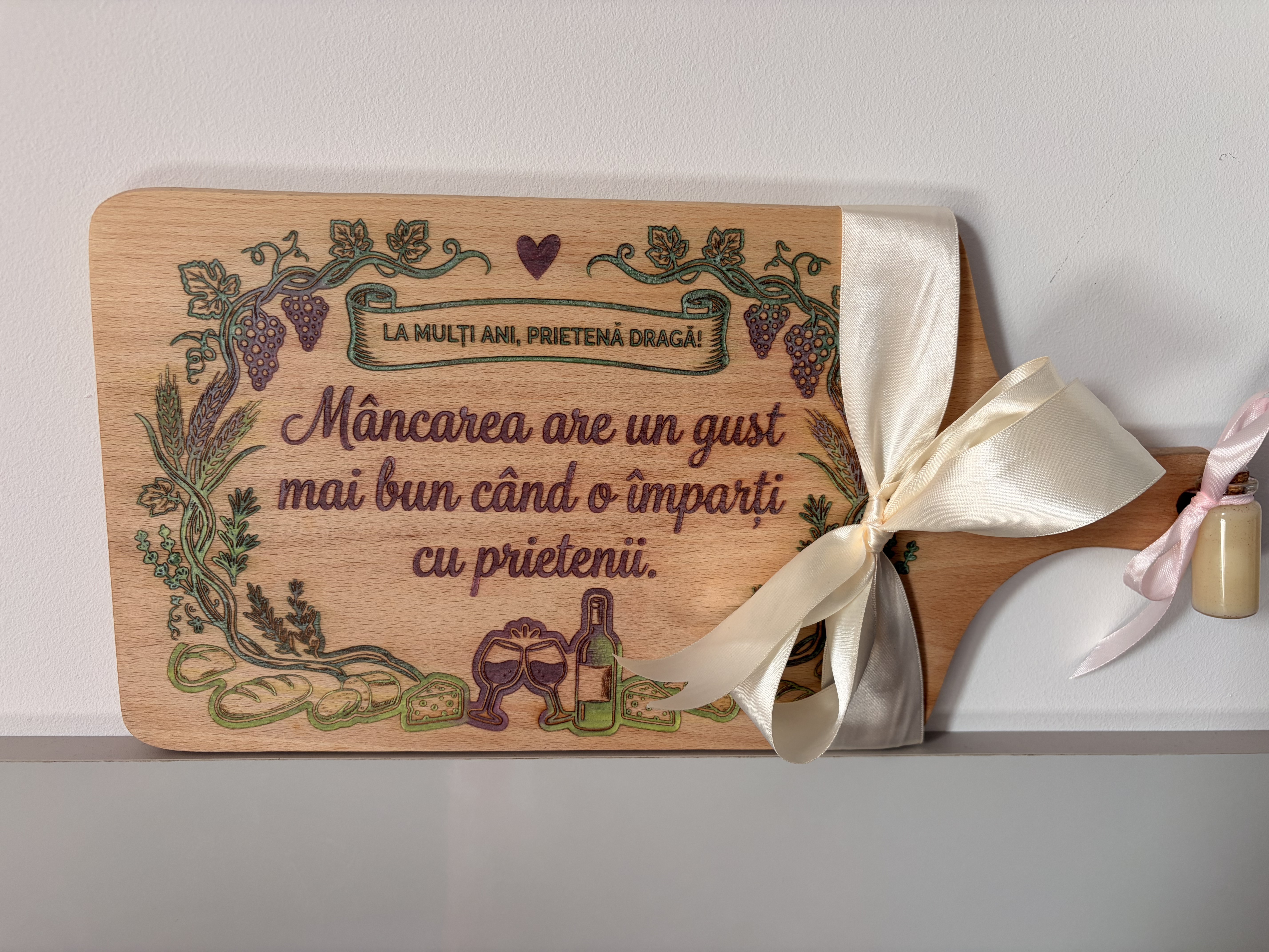 Tocător din lemn personalizat – Cadoul perfect pentru pasionații de gătit - imagine galerie