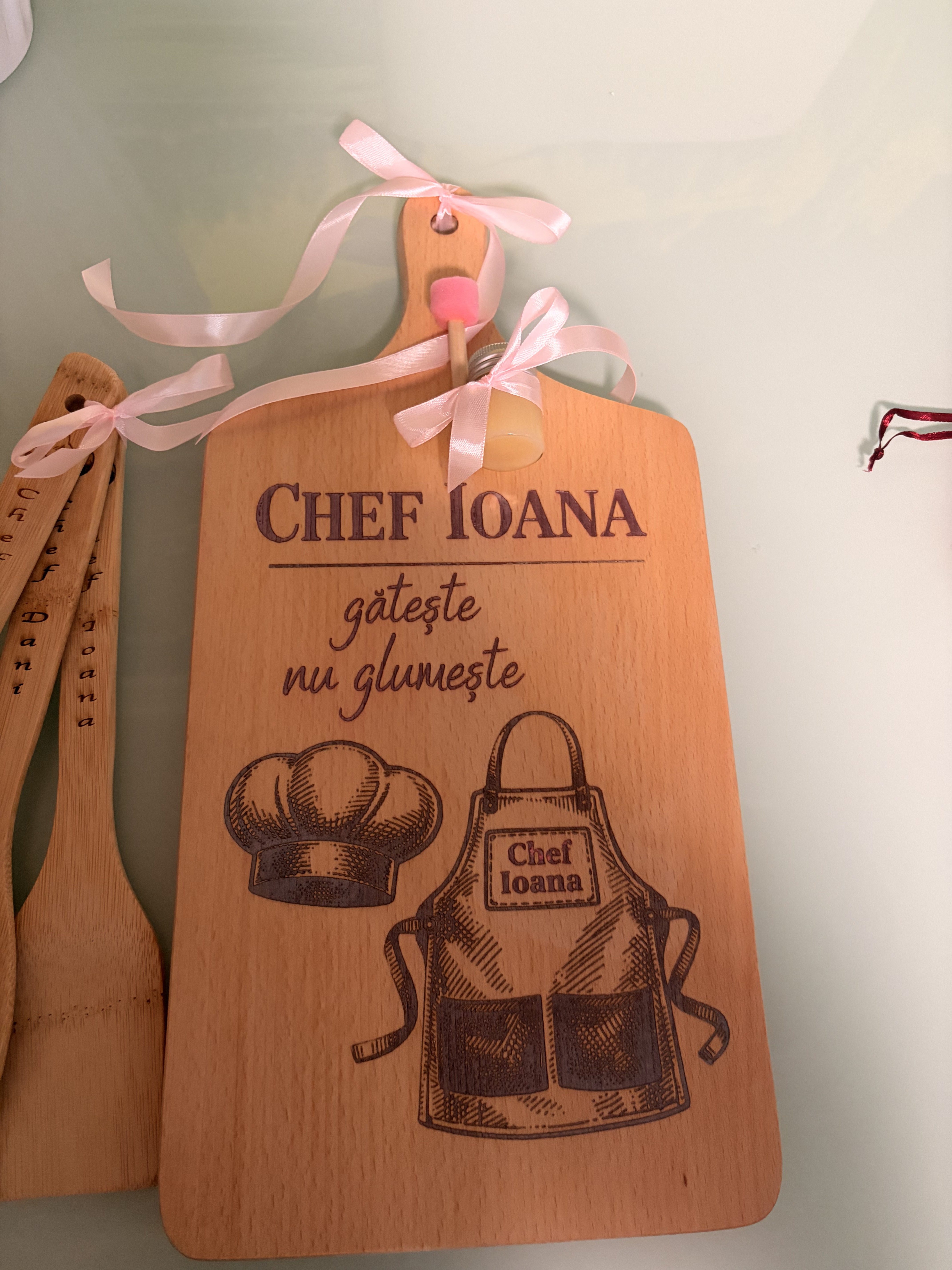 Tocător din lemn personalizat – Cadoul perfect pentru pasionații de gătit - imagine galerie