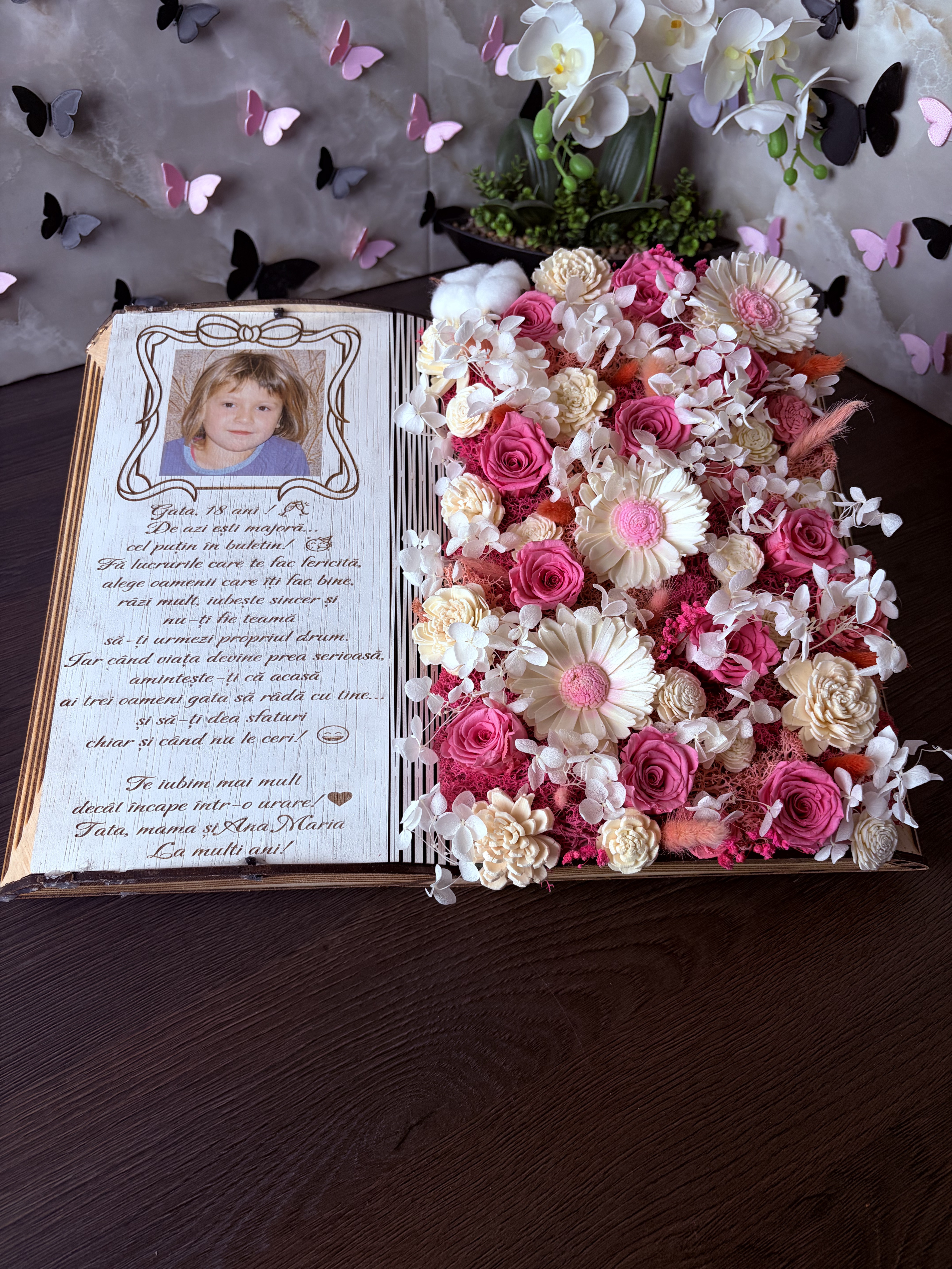 Carte decorativă personalizată cu flori criogenate și stabilizate - imagine galerie