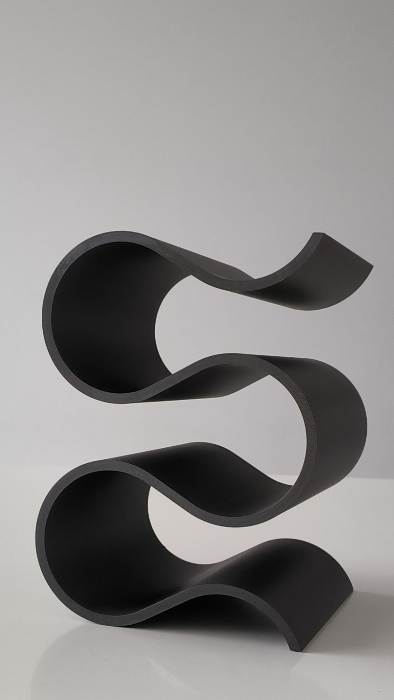 Suport decorativ 3D pentru sticlă de vin – design curbat modern - imagine galerie