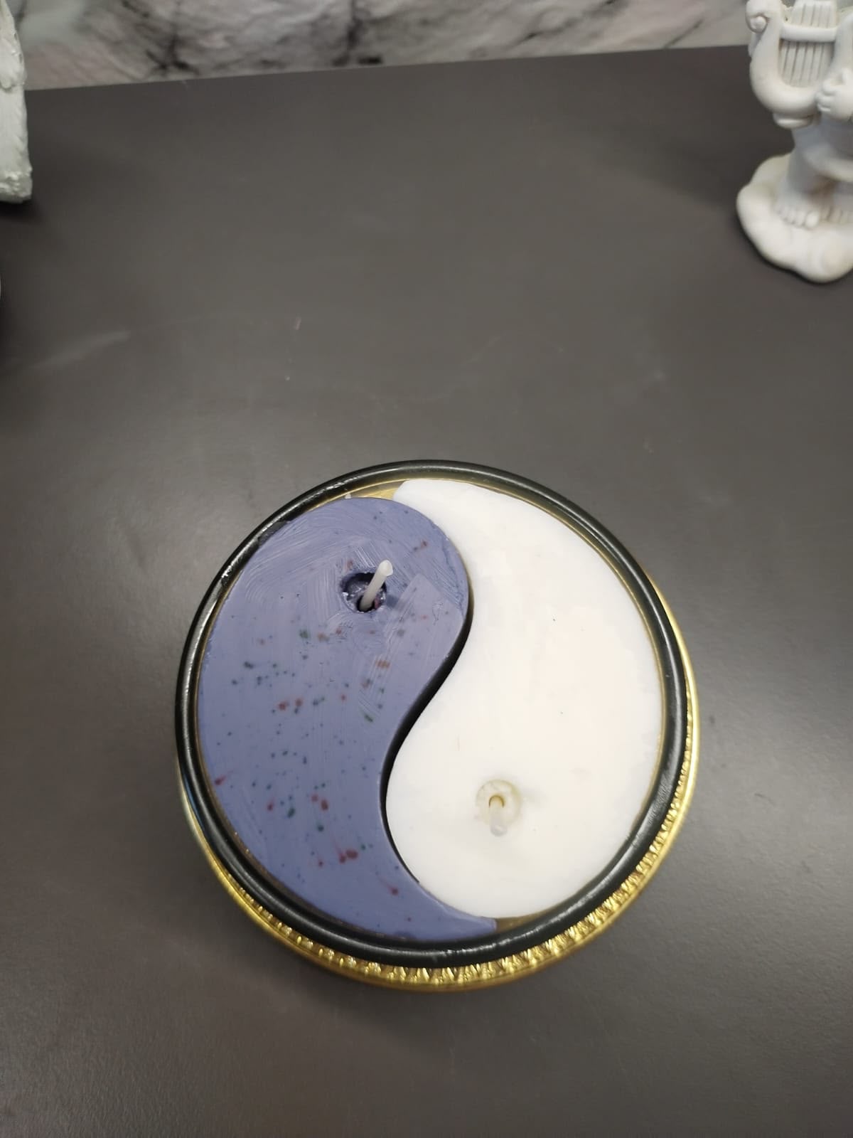 Lumânare Decorativă „Soare și Lună” – Design Celest în Relief - imagine galerie