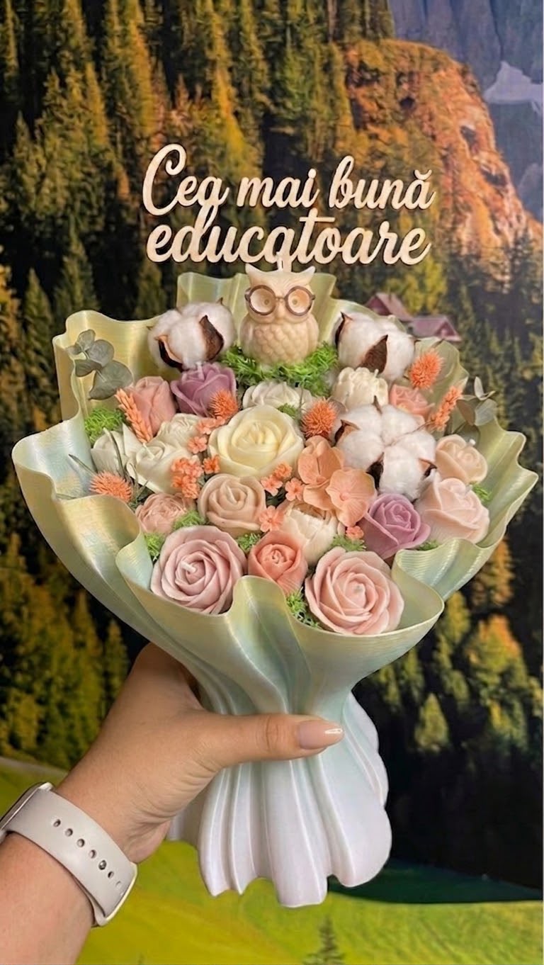 Buchet elegant cu flori de ceară și vas 3D decorativ - imagine galerie