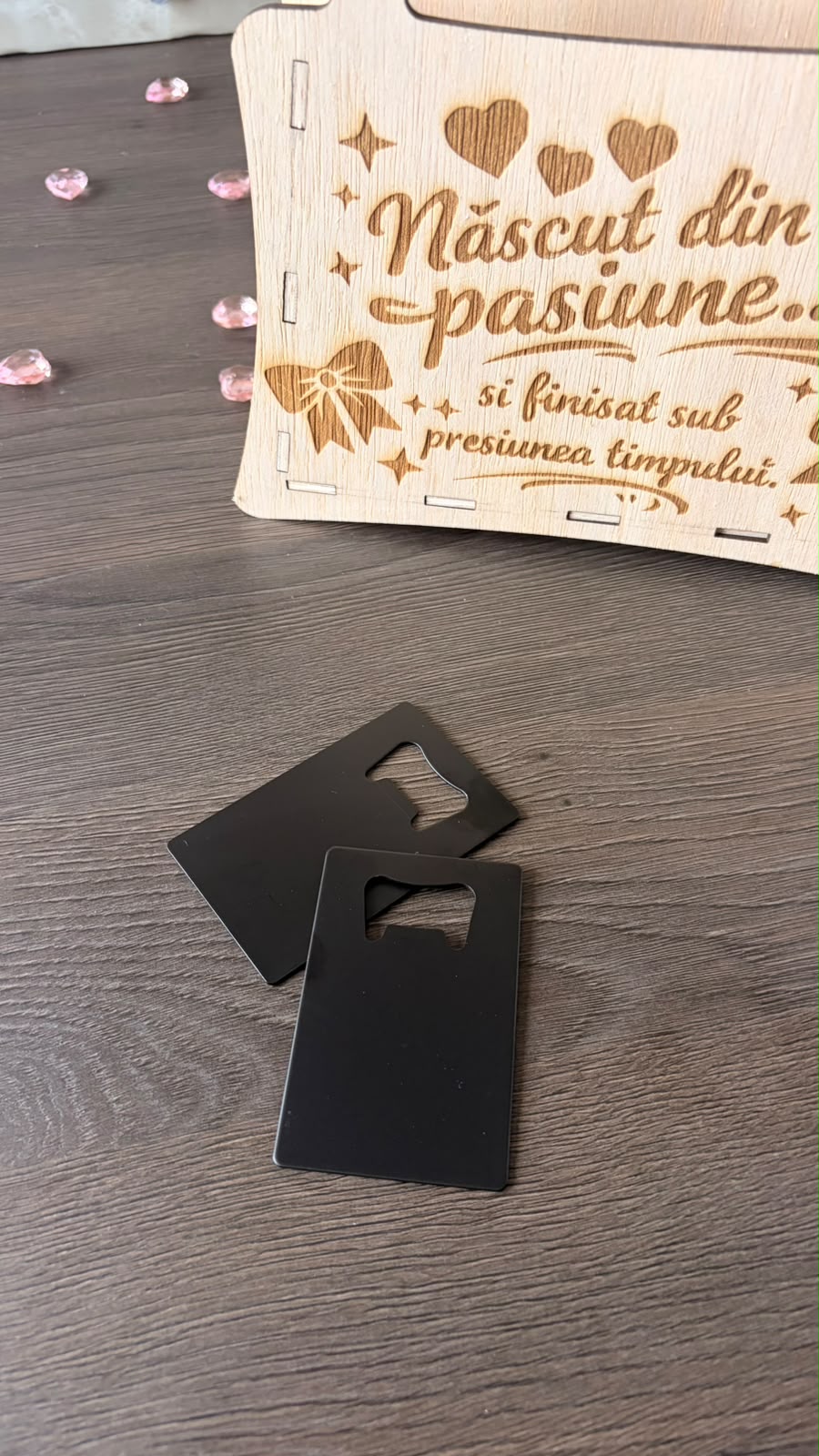 Deschizător de sticle metalic tip card – Gravură laser personalizată - imagine galerie