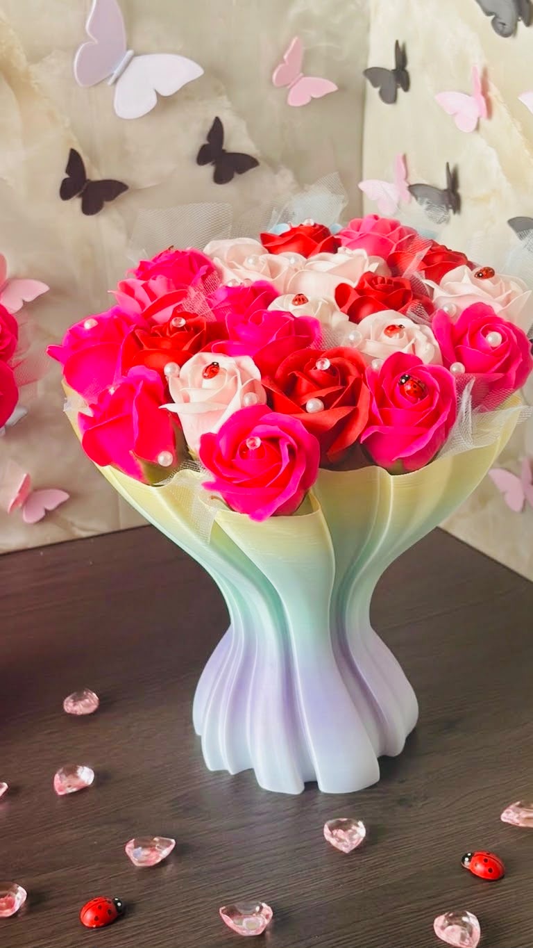 Aranjament floral în vază 3D – Trandafiri de săpun și mesaje personalizate - imagine galerie