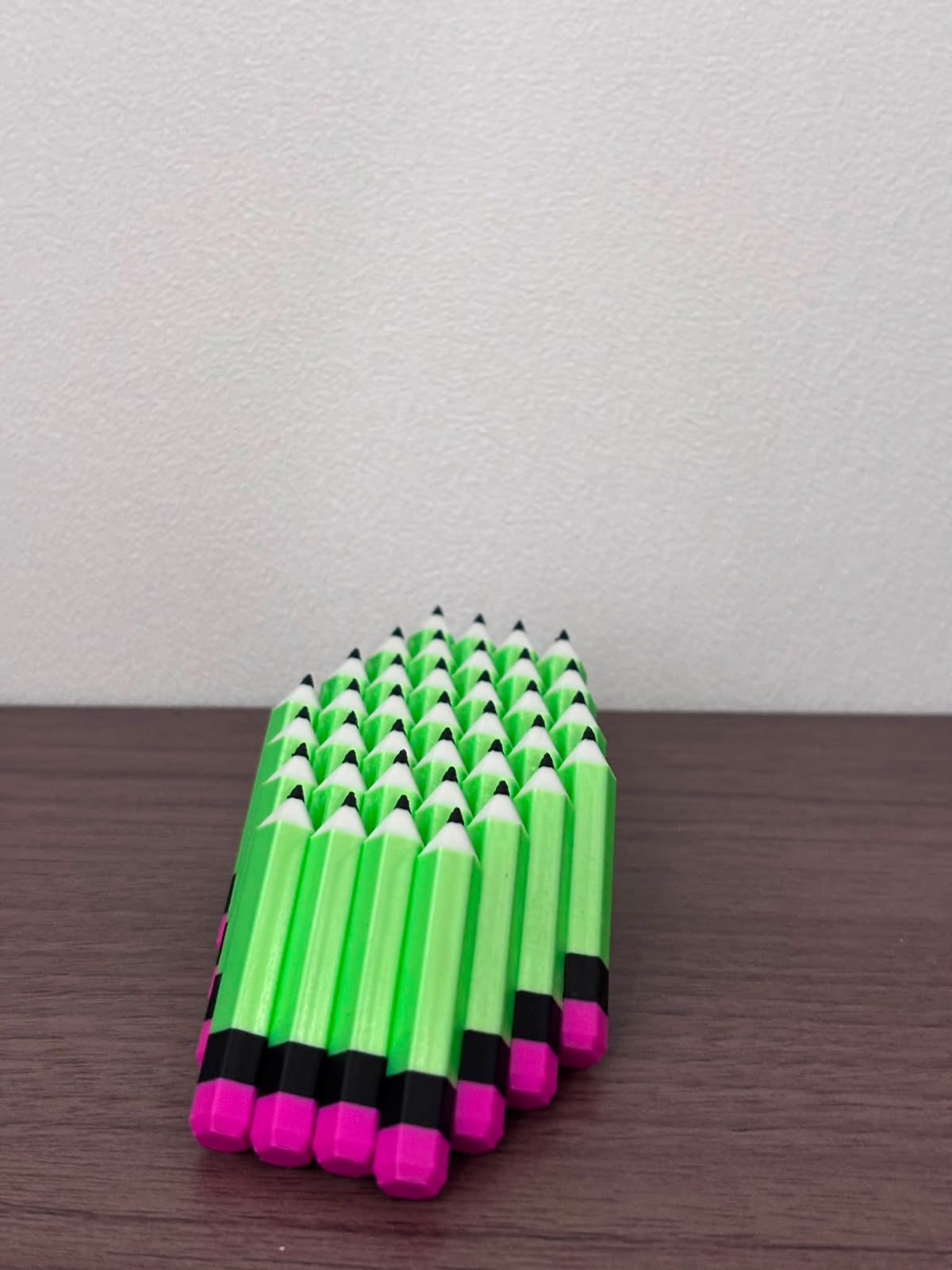 Jucărie Fidget / Antistres – Design 3D inedit în formă de creioane colorate - imagine galerie