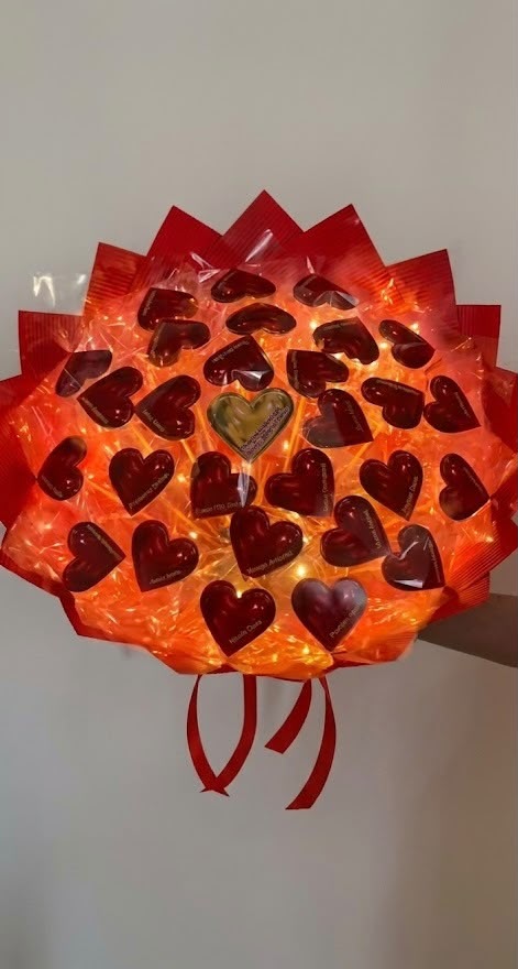 Buchet luminos decorativ cu fluturi/elemente tematice și iluminat LED - imagine galerie