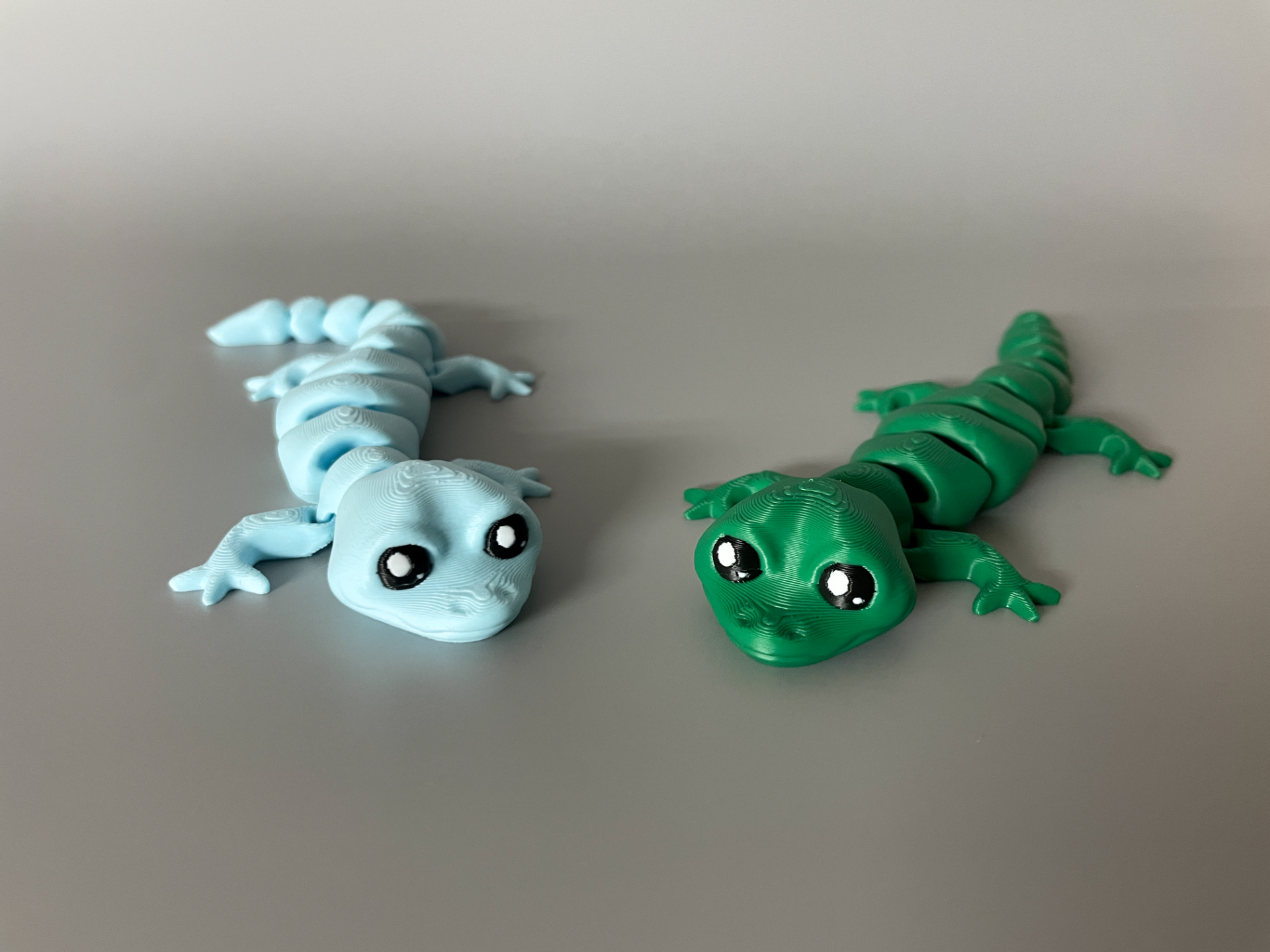 Șopârlă articulată 3D - Jucărie senzorială / Fidget Toy - imagine galerie