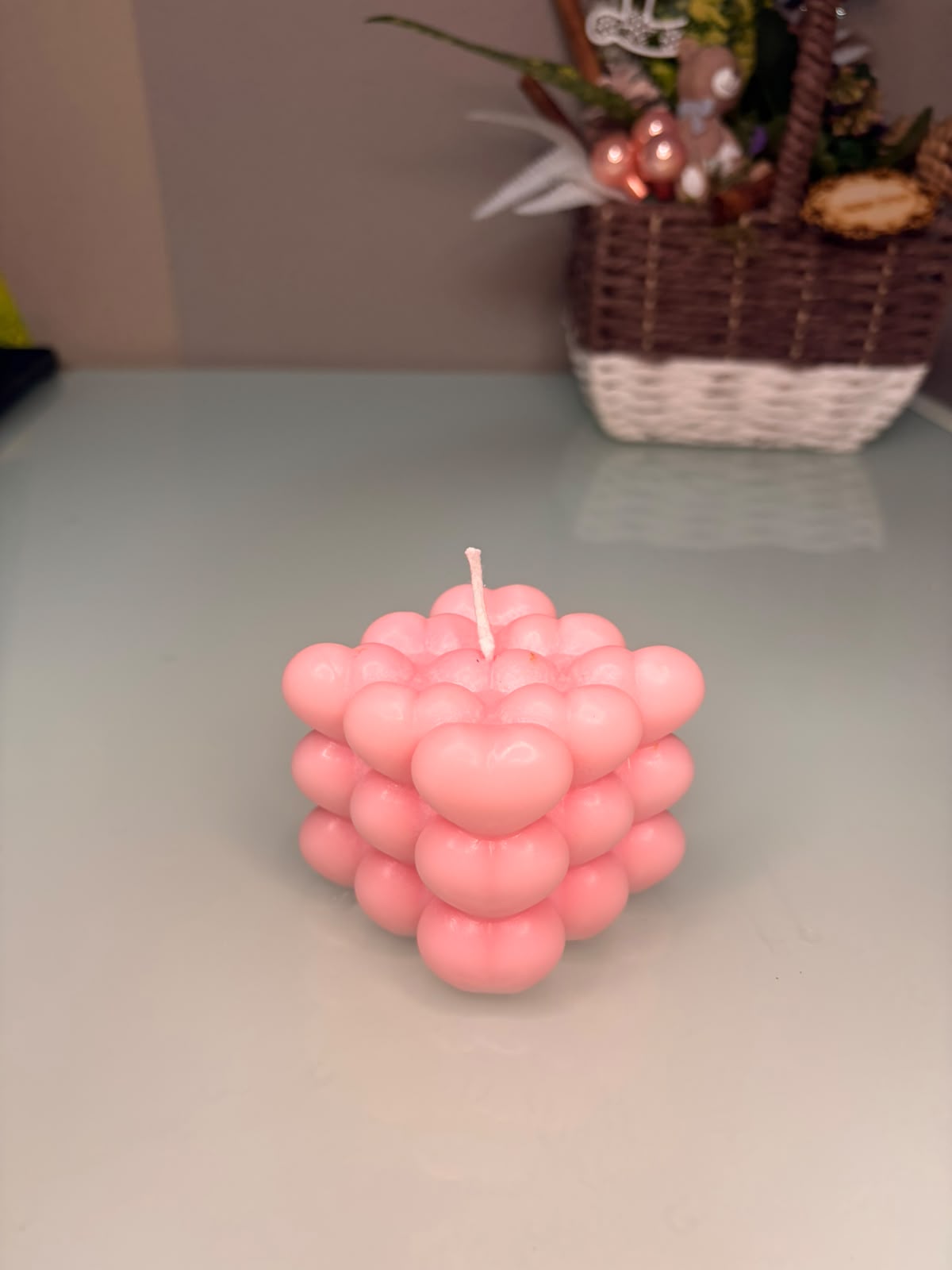 Lumânare Handmade Model Cub cu Inimioare / Bubble Candle roz – Kasem Studio